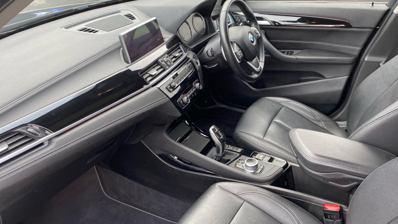 BMW X1 xDrive 20i xLine 5dr Step Auto Petrol Estate